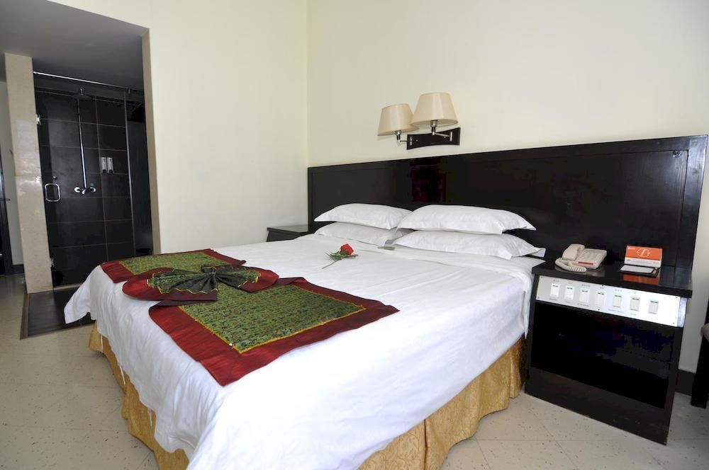 Sanya Jingwei Hotel - Sanya Tam Á Ngoại thất bức ảnh